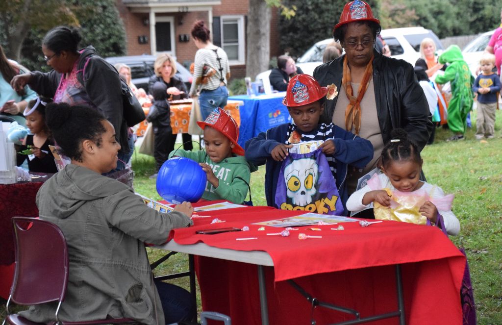 library festival 10-2019 162 (1024x663).jpg